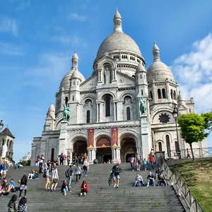 Sweett - Le Montmartre Paris