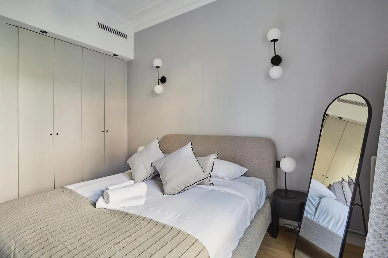 Apartment Concorde Madeleine By Studio Prestige Paris