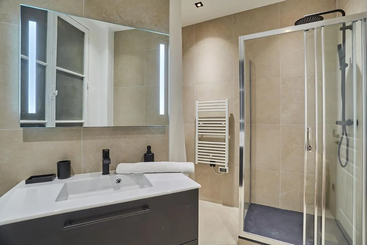 Apartment Concorde Madeleine By Studio Prestige Paris France